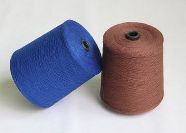 Porcellana Filo di cotone puro colorato pettinato 100% aperto del modello dell'estremità 20S 30S per tricottare i guanti del lavoro fornitore